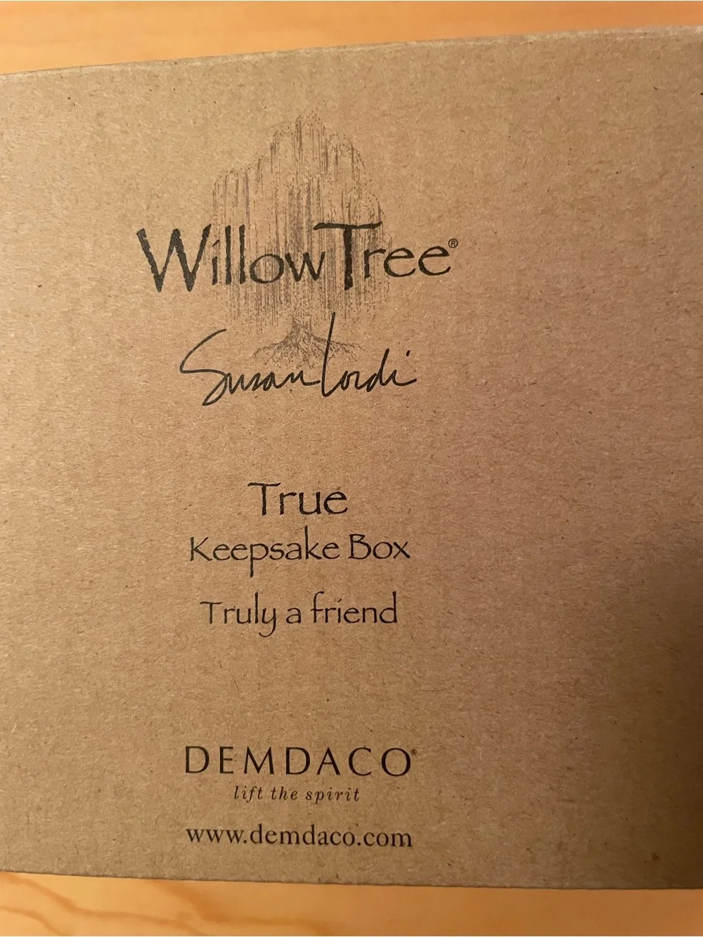 Willow Tree Keepsake Box Truly A Friend Susan Lordi Girl Hugging Dog